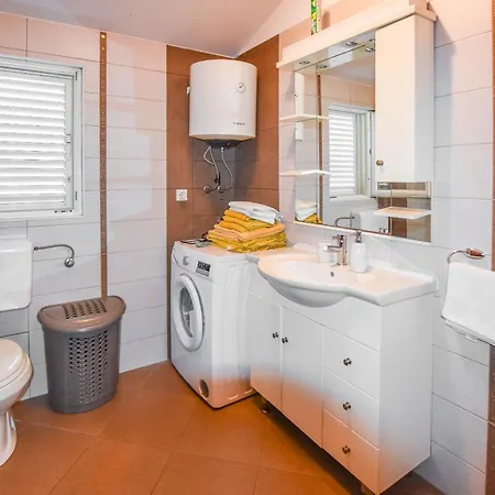 Mihaela Apartamento Dobropoljana