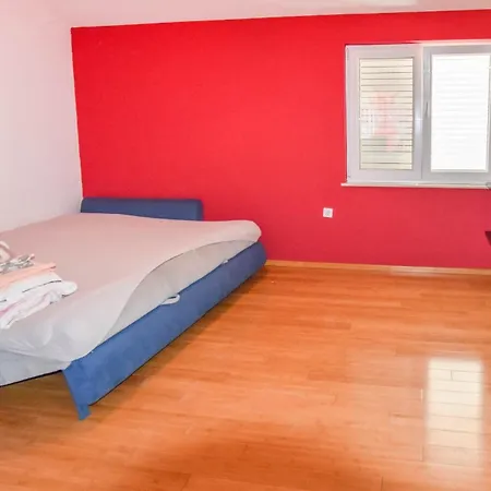 Apartment Mihaela Dobropoljana